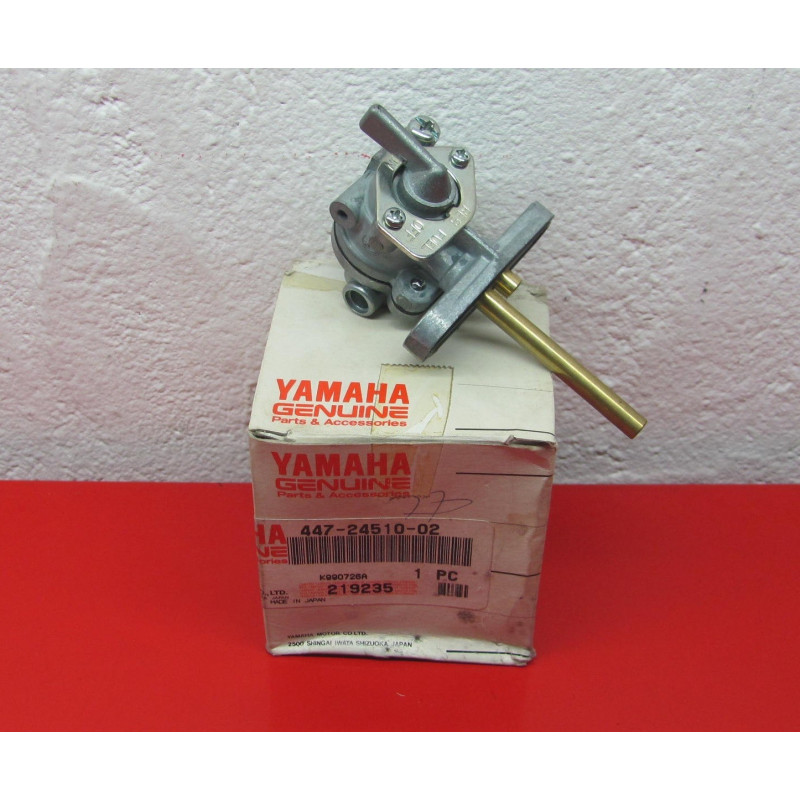 ROBINET ESSENCE YAMAHA
