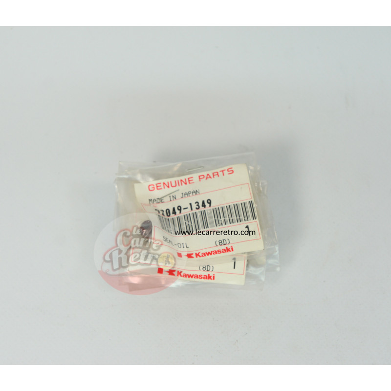 NEW KAWASAKI KLX250 OIL SEAL