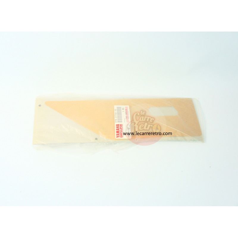 NEW YAMAHA XT600 SIDE COVER INSULATOR