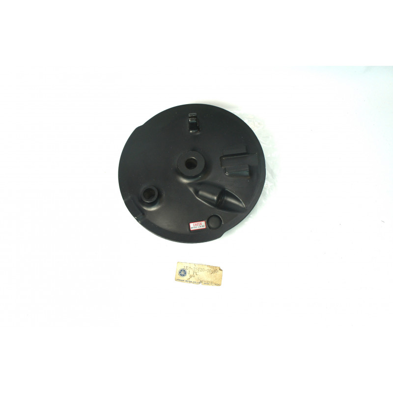 NEW YAMAHA XT500 BRAKE SHOE PLATE ASSY
